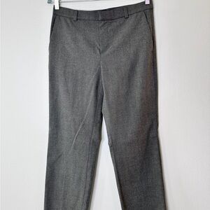 Woman’s Banana Republic Gray Dress Pants size 6